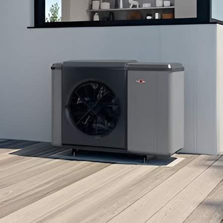 Unité extérieure de pompe à chaleur installée sur un patio Magny-en-Vexin